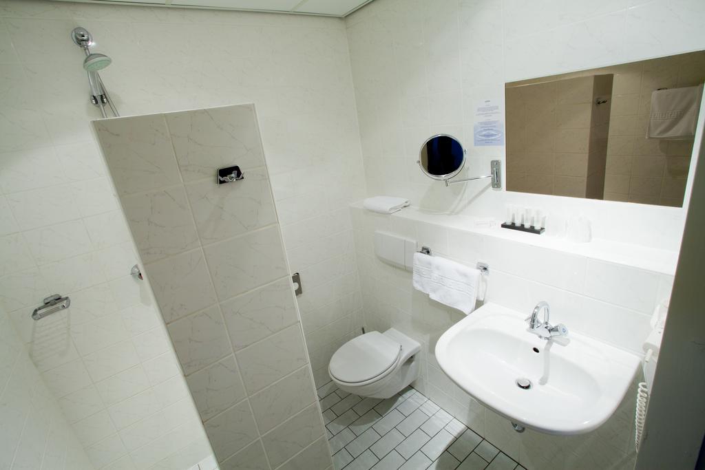 Two Brothers Hotel Astoria Noordwijk Room photo